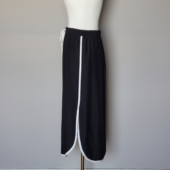 Kate Spade Silk Midi Dolphin Hem Pull On Skirt Black - Picture 2 of 9